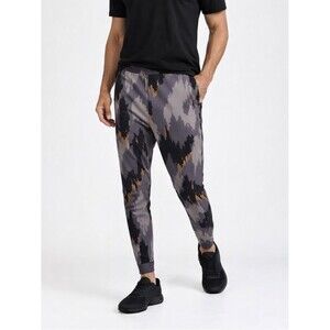 Lululemon Robert Geller Take Moment Jogger Men's Medium Camo Athletic‎ Fit